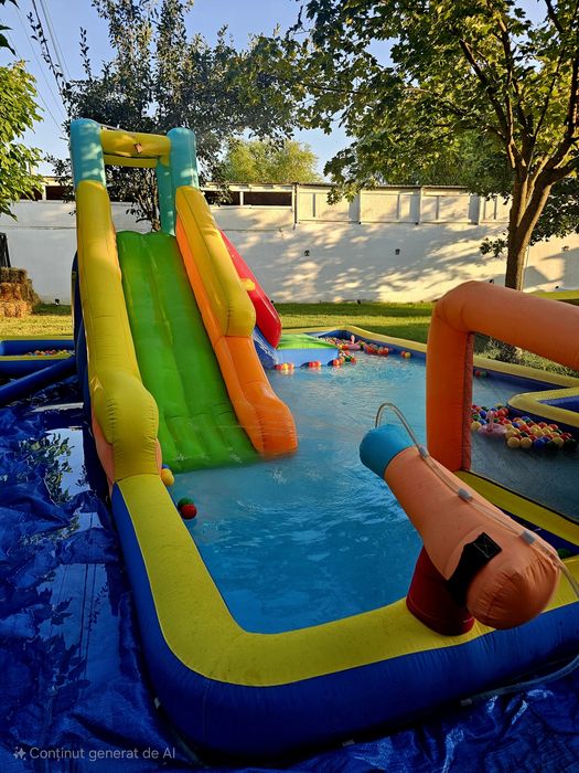 Petrecere Reușită cu Tobogan Gonflabil