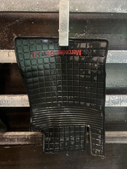 полики w211 резиновые