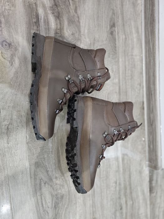 Bocanci militari Alt-Berg  nr 41, dimensiune talpic 26,5 cm.