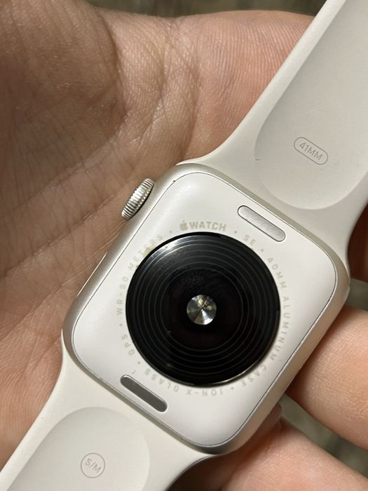 Apple Watch SE (2-го поколения)