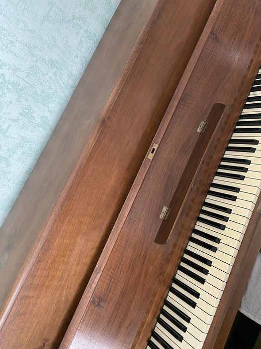 Пианмно в отличном состоянии