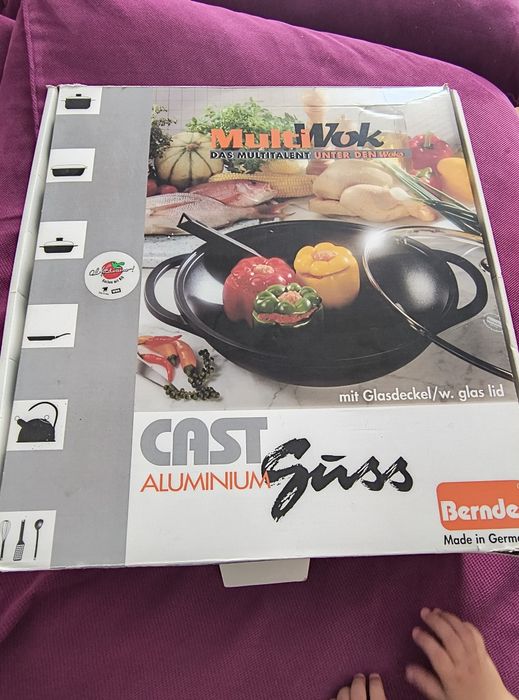 Tigaie Wok Berndes 32 cm cu capac – nouă / sigilată