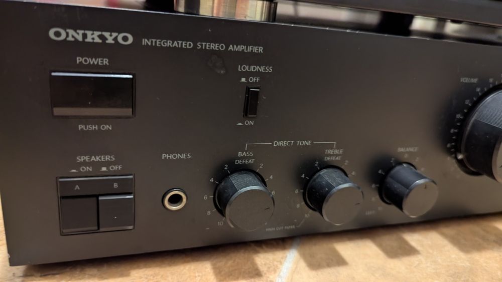 Amplificator Onkyo A-8220