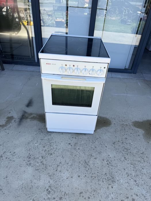 Печка с керамичен плот Bosch 50см