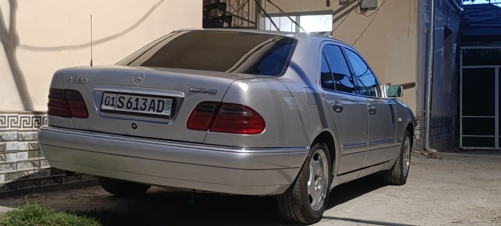 Срочно хороший Mersedec W210 год 1996. Срочно