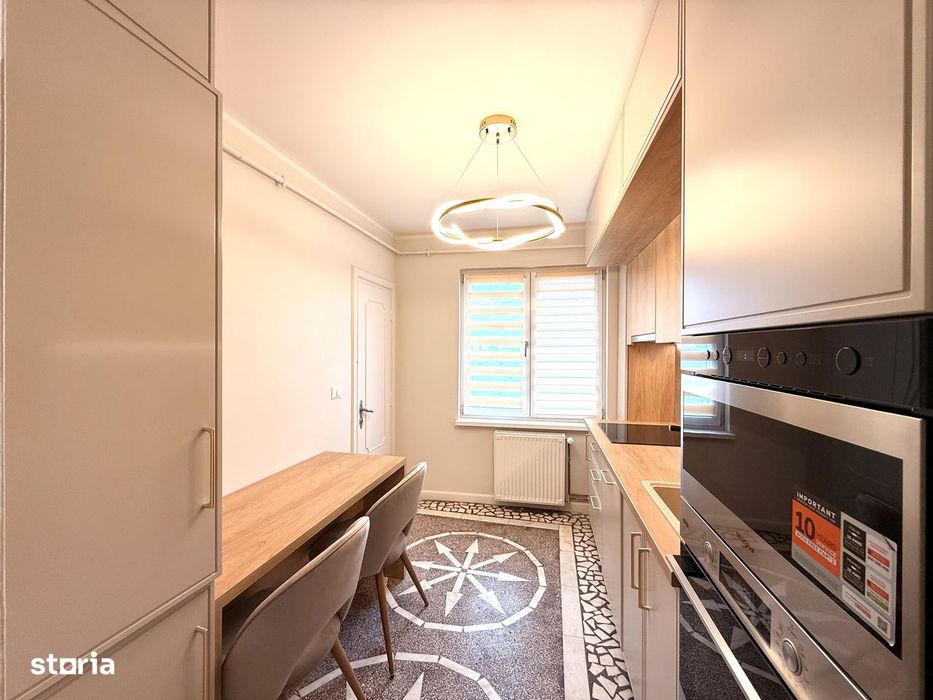 Ap. 3 camere , renovat , garaj - Ultracentral