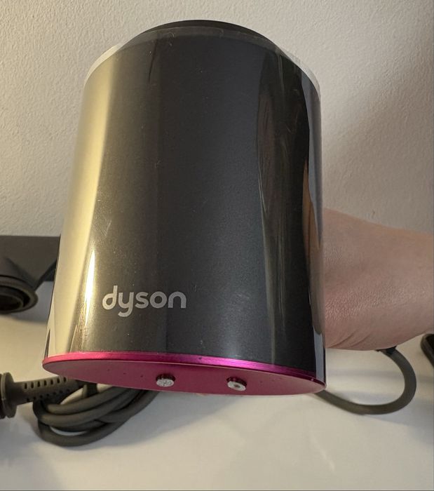 Dyson  supersonic