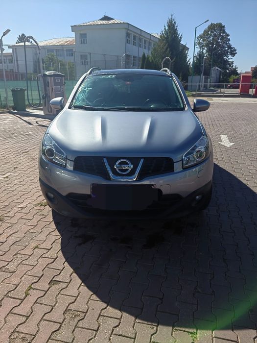 Nissan Qashqai J 10