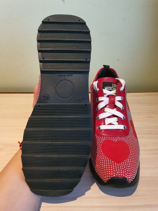 Уникални Love Moschino маратонки