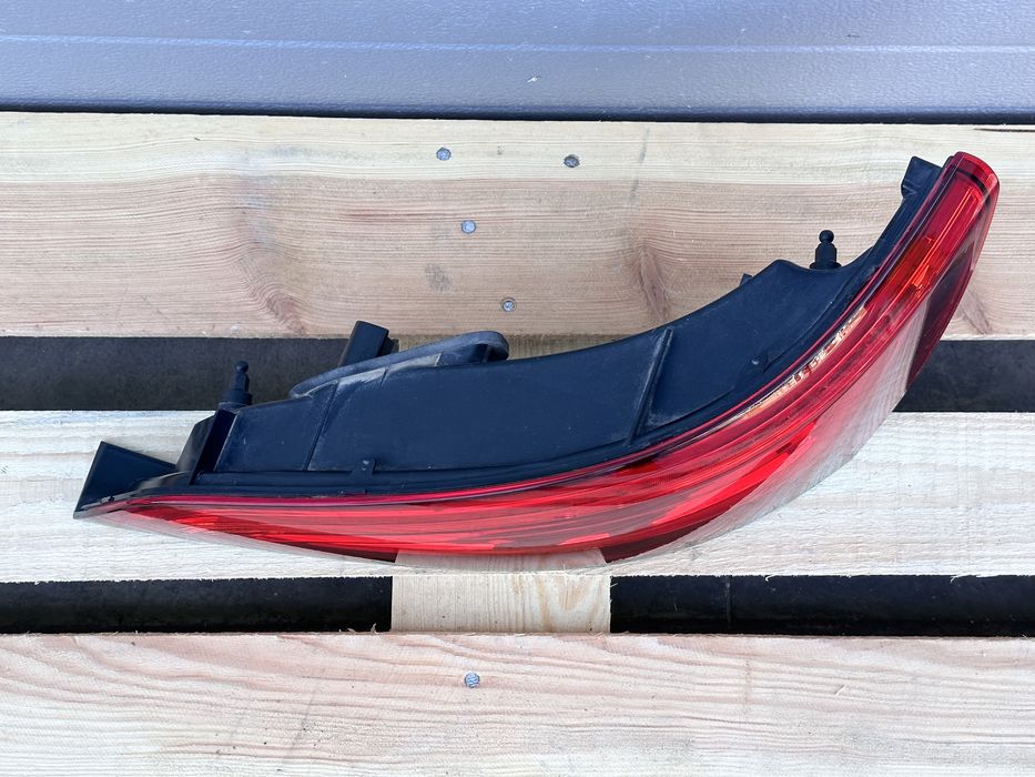 Десен стоп AUDI Q5 SQ5 Фейслифт 8R0945094C