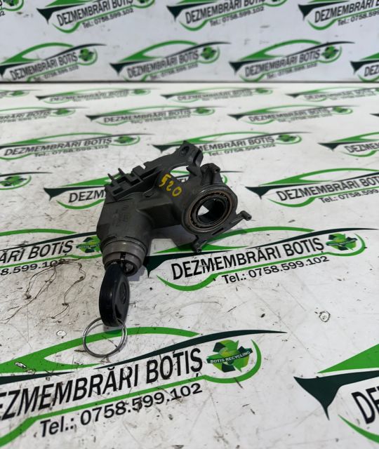 Contact cu cheie BK7 370468 Volkswagen VW Polo a 3-a generatie 6N