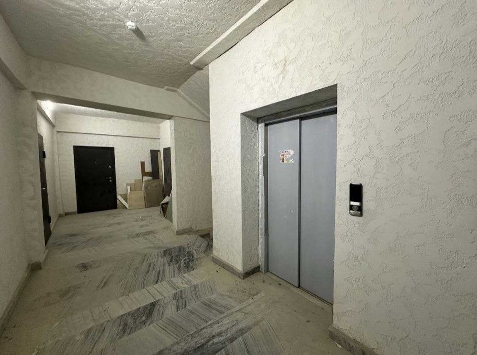 Продается 4-х Комнатная 7-Этаж/9 новостройка Пойтахт.