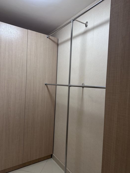 Продам шкаф для одежды гардеробной