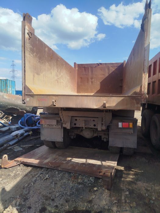 Продам два самосвала