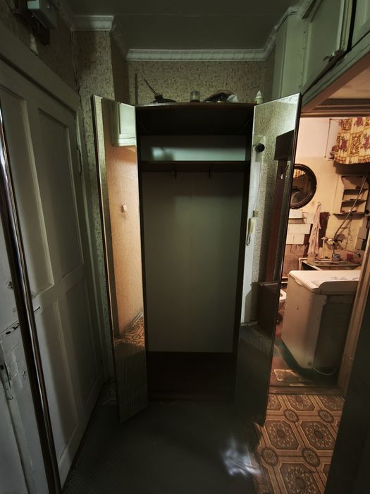 Продам прихожку и шкаф