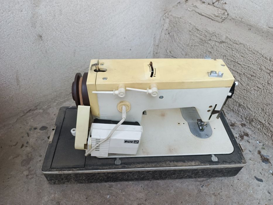 Tikuv mashinasi elektroni