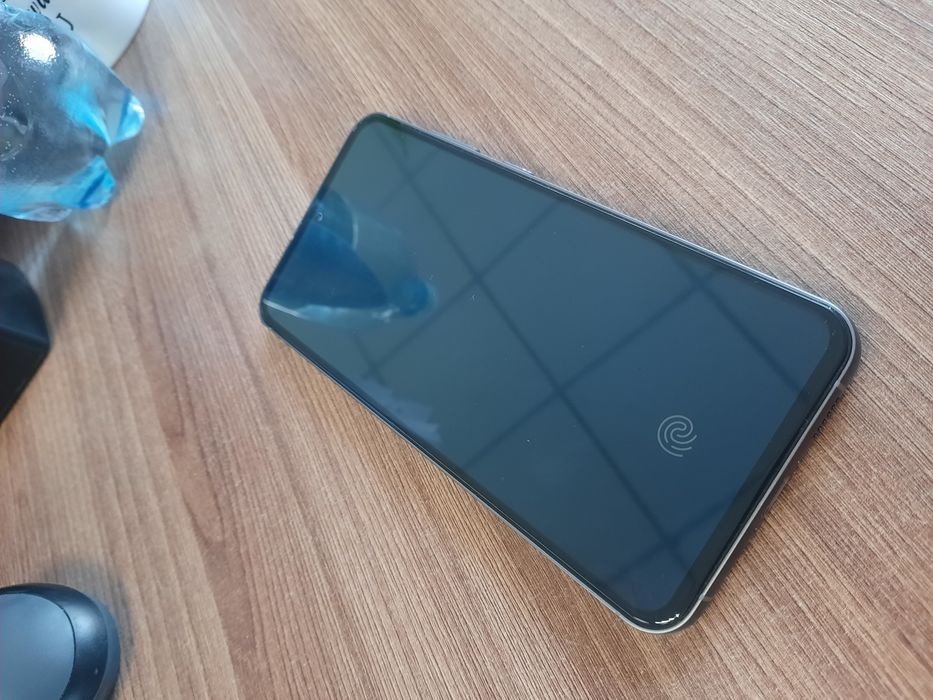 Телефон Samsung s23 FE 256гб