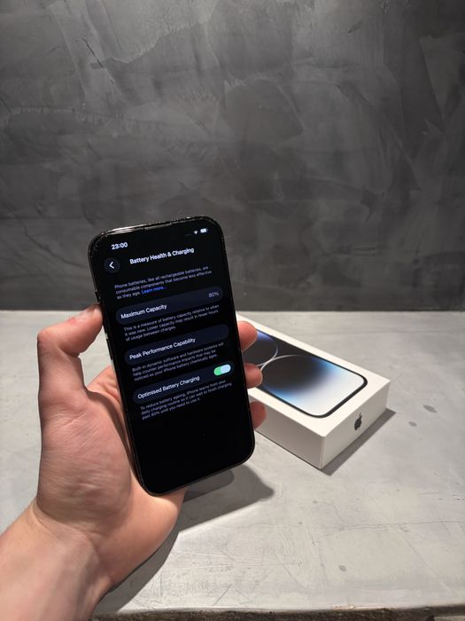 Перфектен Iphone 14 Pro Black 128 GB