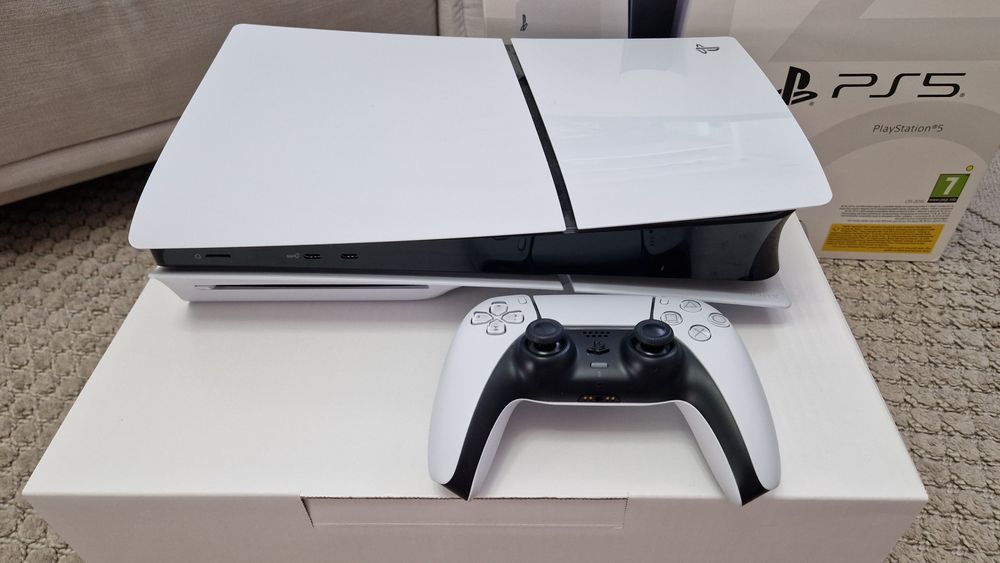 Consola ps5 slim 1tb