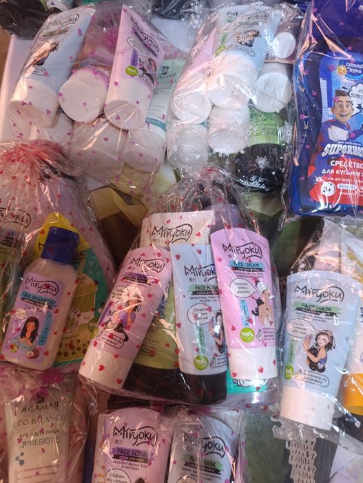 Подарки на 8 марта