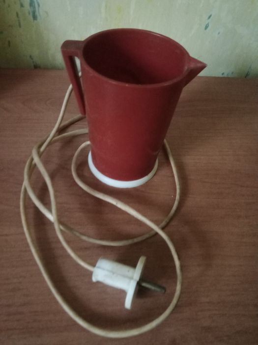 Кипятильник стакан .