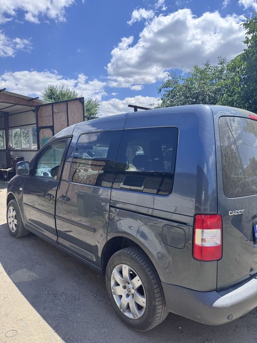 De vanzare VW caddy 2010 1.9 BSU