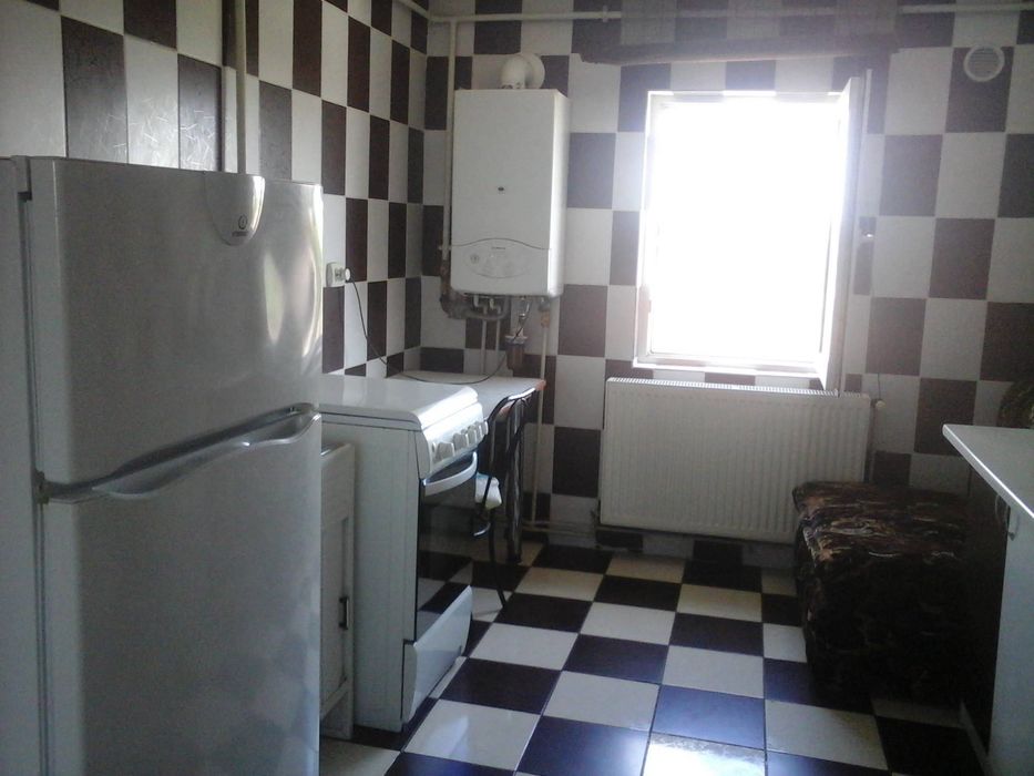 De inchiriat, apartament, 2 camere, Filiasi, judet Dolj