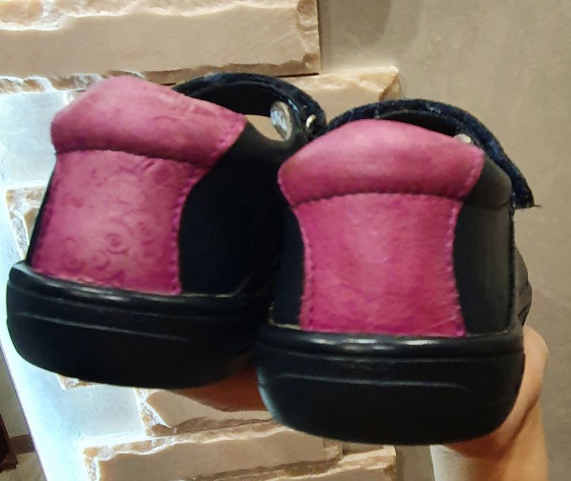 Туфли на девочку. Натуральная кожа.