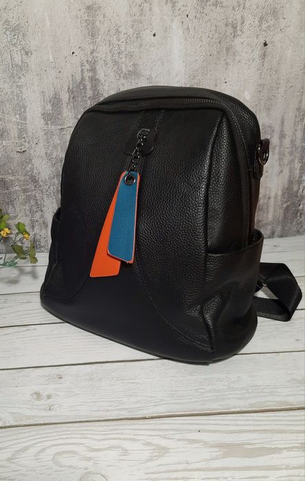 Рюкзаки кожаные новые