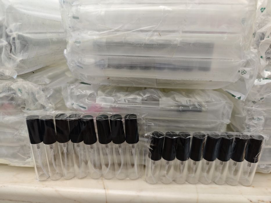 Стъклени шишенца за отливки на парфюми 3 и 5 ml