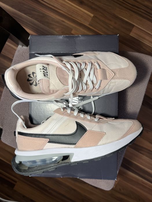 Nike Air Max Pre-Day