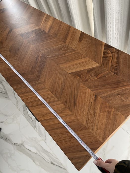 Birou lemn masiv nuc cu cadru metalic electric