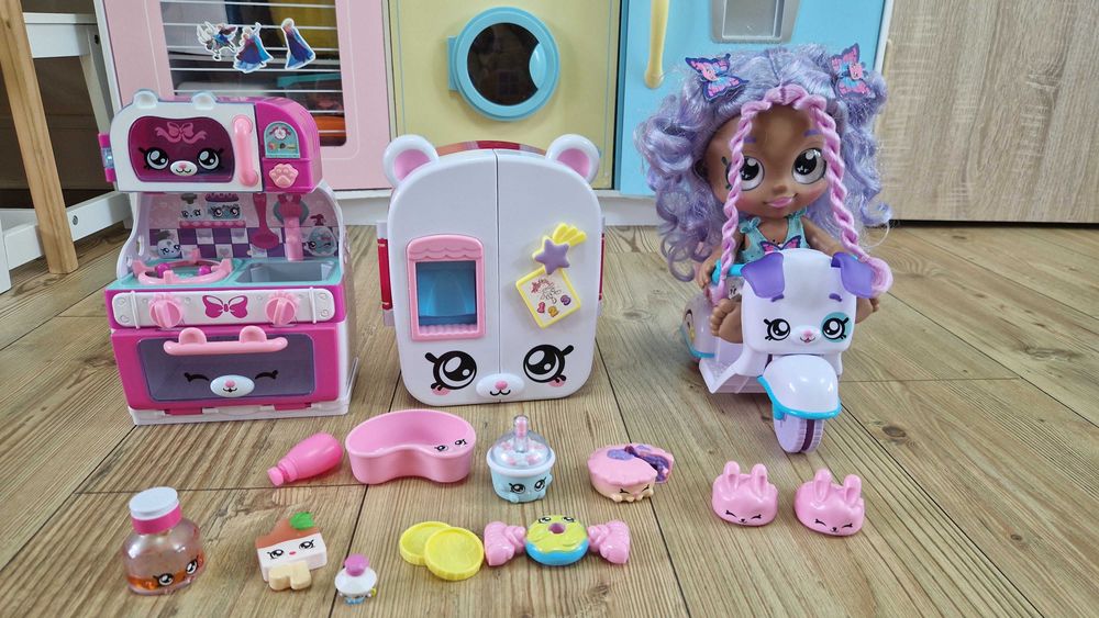 Kindi kids кукли 30 см, хладилник, кухня и мотор с аксесоари