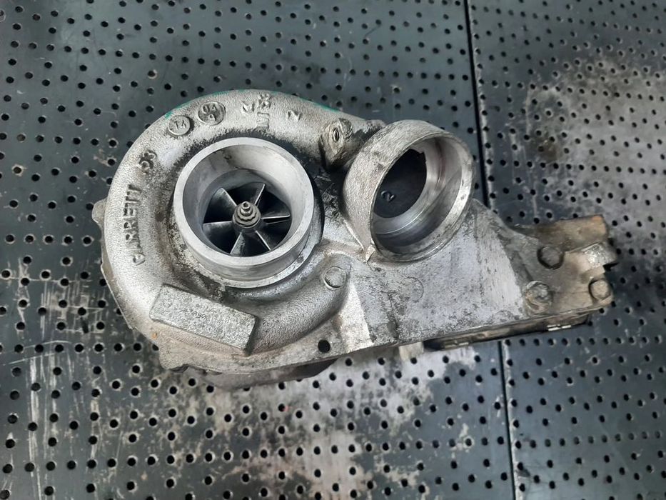 turbina  2.7cdi 647961 mercedes e-class w211 727463-4  a6470900180