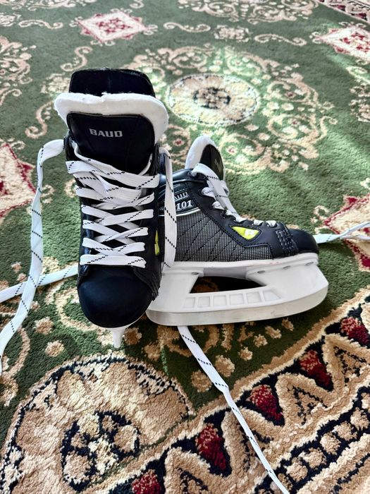 Хоккейные коньки Baud р 29