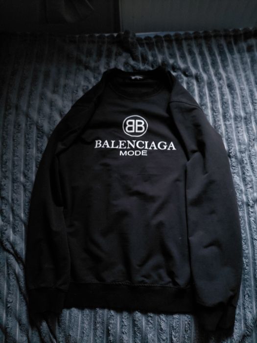 bluza balenciaga cu maneca lunga