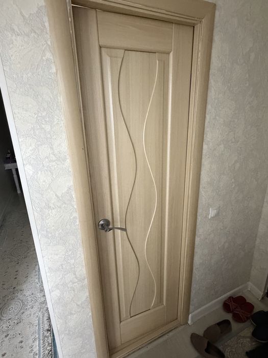 Меж комнатные двери БУ