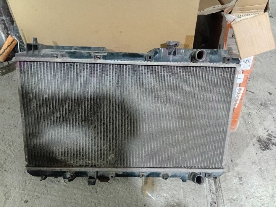 Продаю диски и радиатор