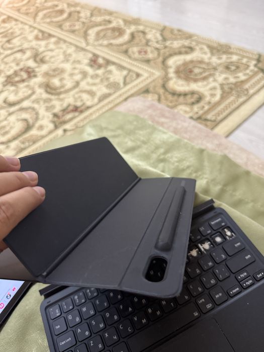 Планшет продается Samsung