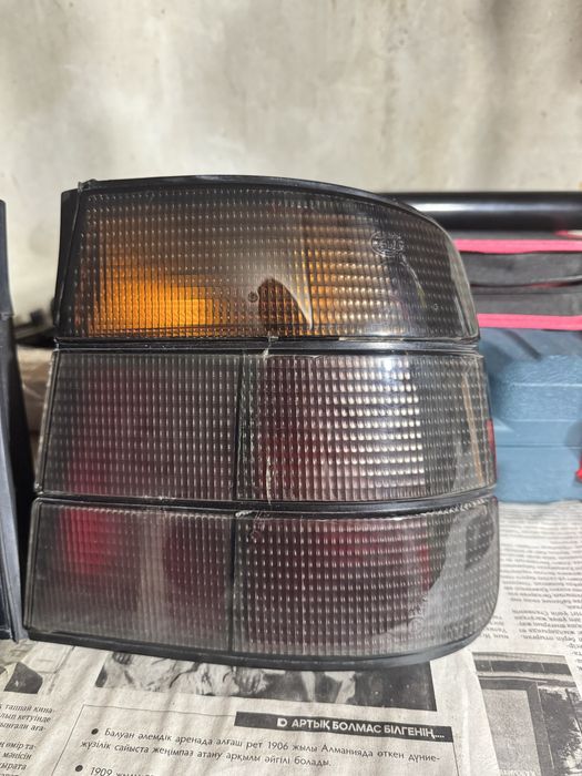 Хелла Дарки бмв е34