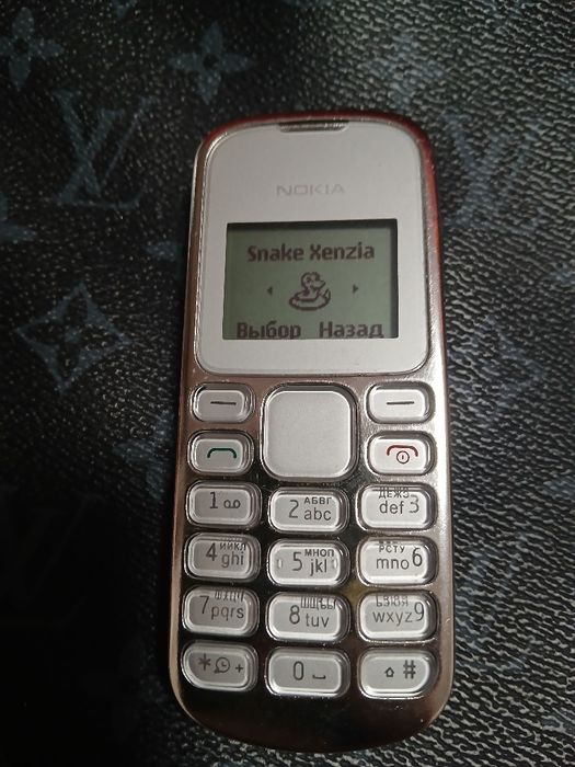Assalom alekum telefon sotiladi Original Nokia 1280 Silver