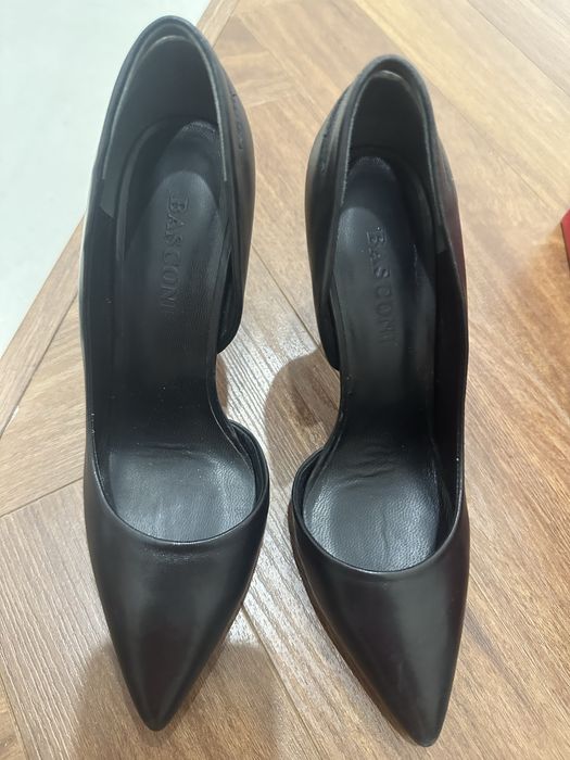 Отдам туфли Basconi