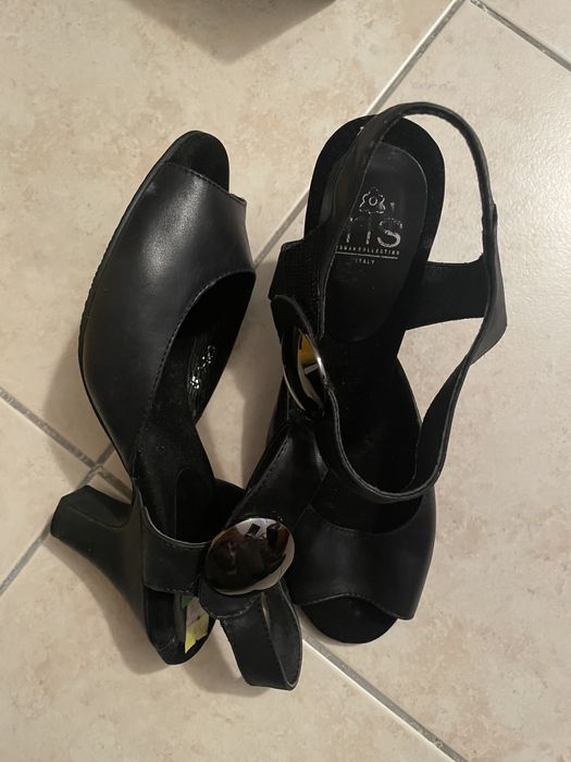 Обувь разная