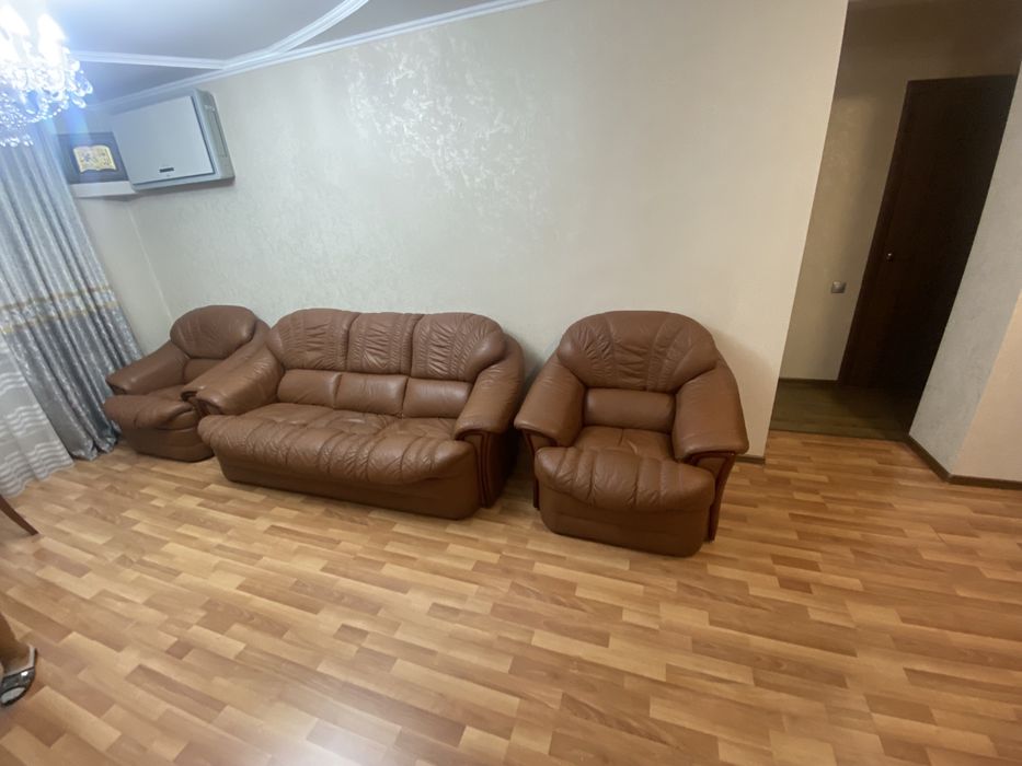 Продам диван в отличном состоянии