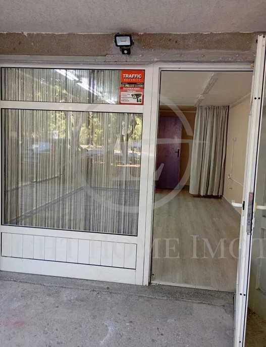 Продава се Магазин в Пловдив, Кючук Париж - 27 кв.м за 1058 €/кв.м - Снимка #3