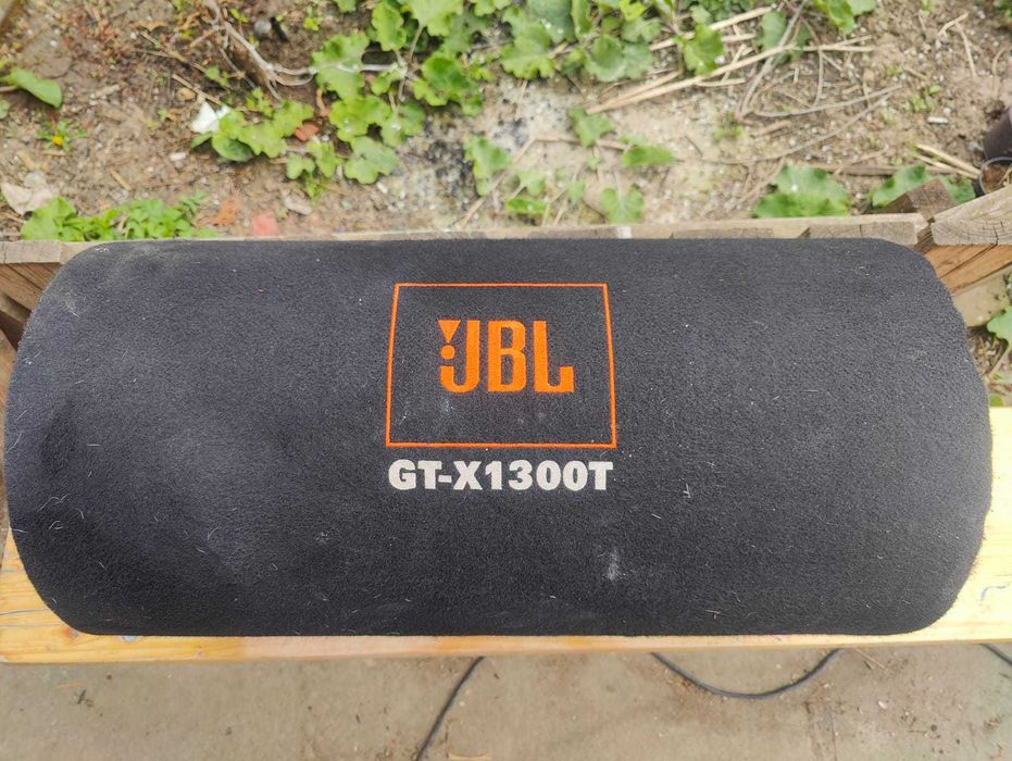 Subwoofer JBL GT-X1300T + amplificator JBL GX-A3001