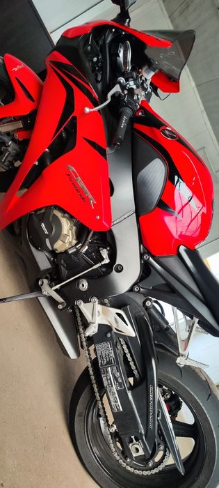 Honda cbr 1000rr