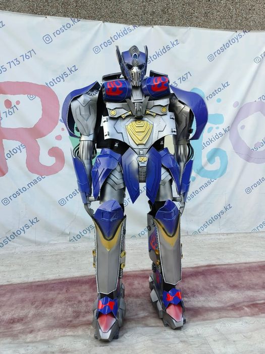 Трансформеры Оптимус Прайм и Мегатрон в наличии