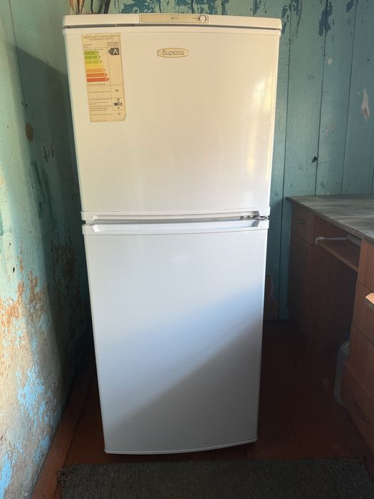 Продам рабочий холодильник