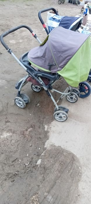 Продаётся 2-Детские коляски в рабочем состоянии